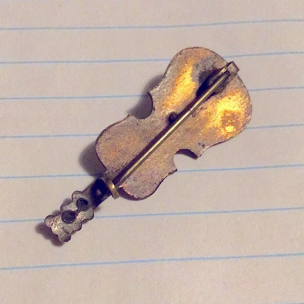 Fiddle or violin estate brooch Antique jewelry enamel instrument c clasp pin - Picture 9 of 13